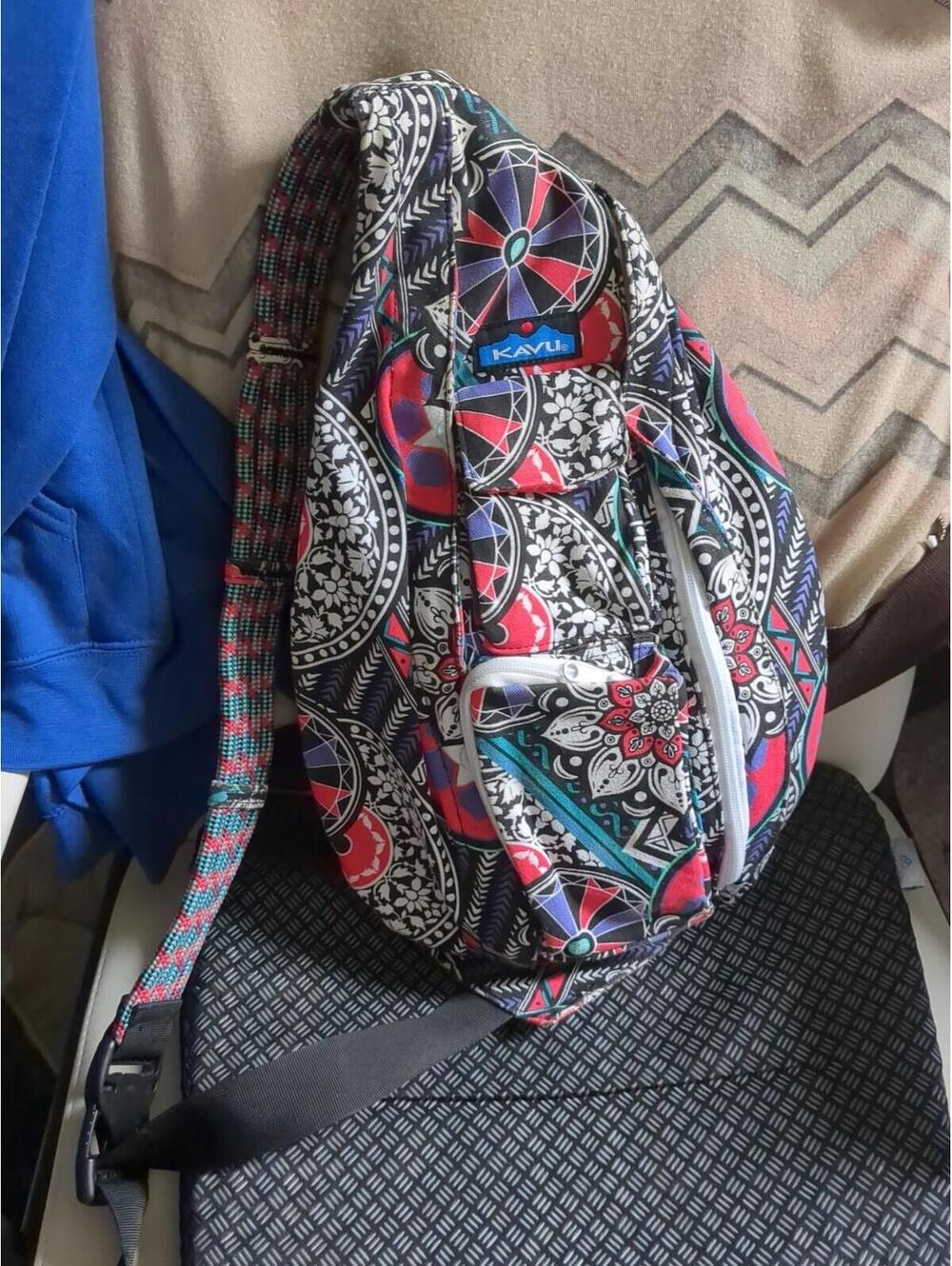 KAVU Rope Bag Sling Crossbody Bag Travel Cotton Purse Spring Hodgepodge Geo